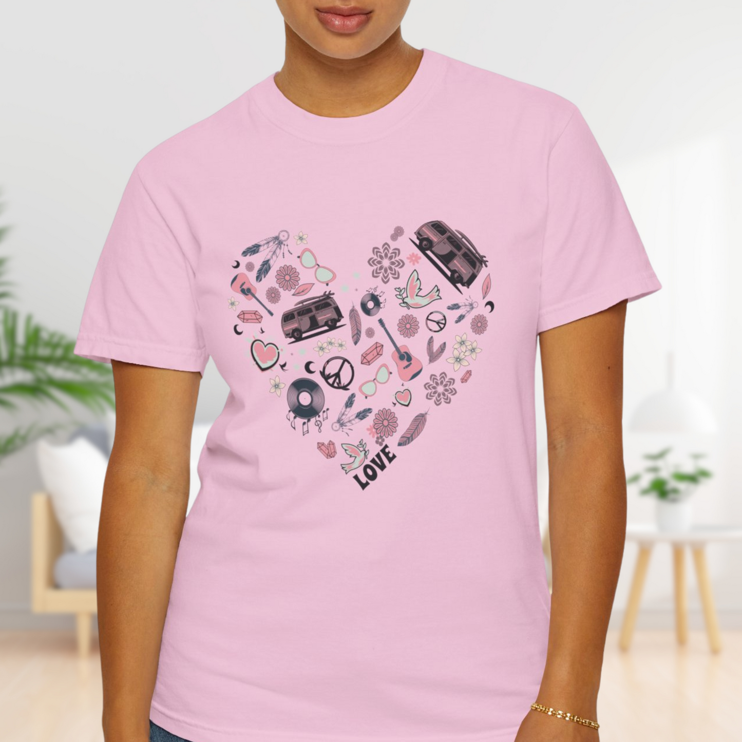 Hippie Heart T-Shirt - Retro Peace & Love Cotton Tee