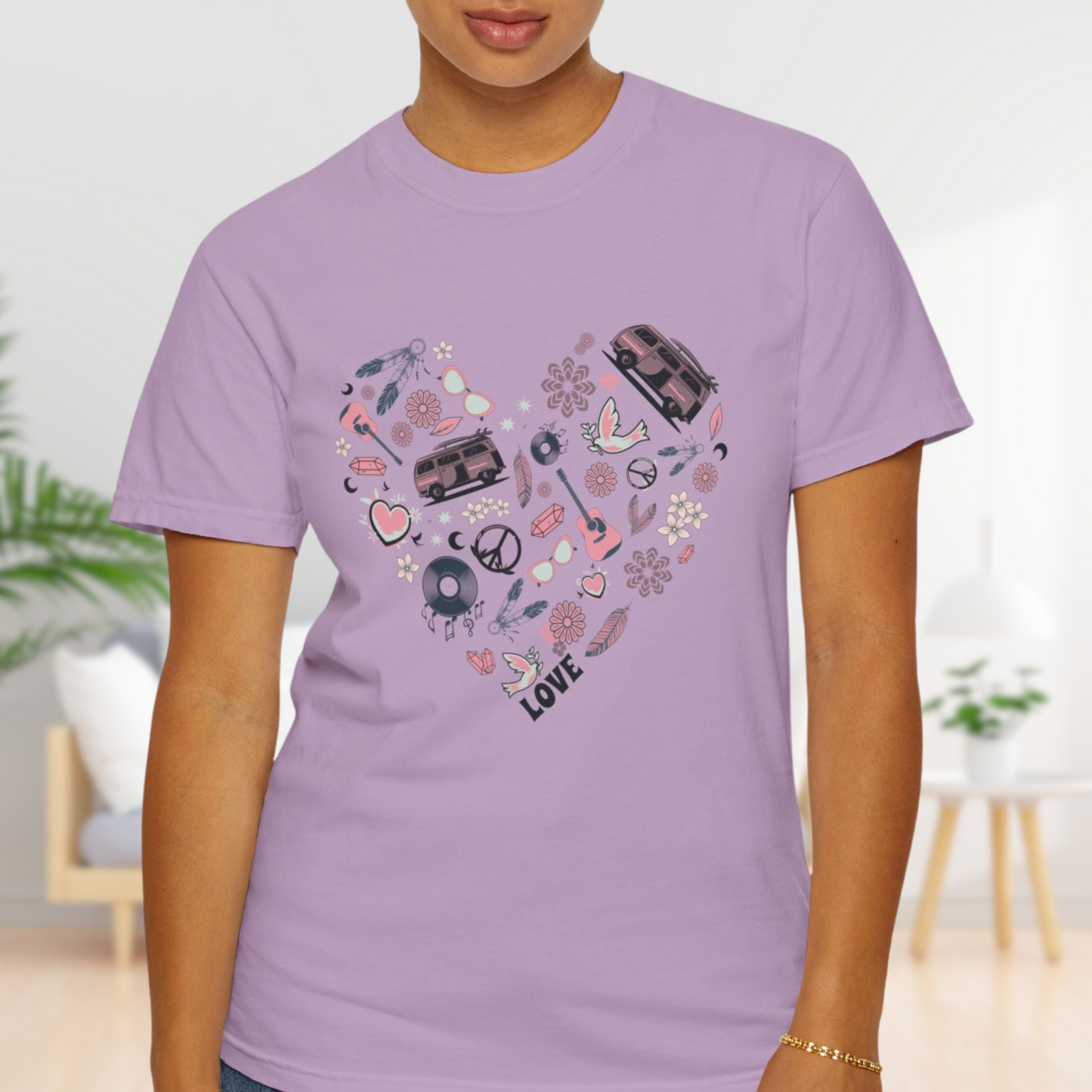 Hippie Heart T-Shirt - Retro Peace & Love Cotton Tee